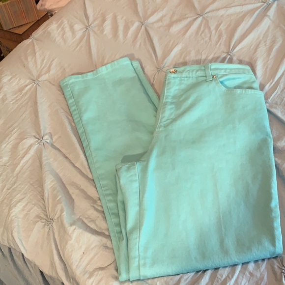 Minty Denim 🔥 - Picture 9 of 9